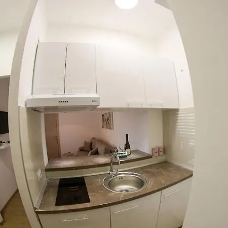 Ancora Anja Apartment